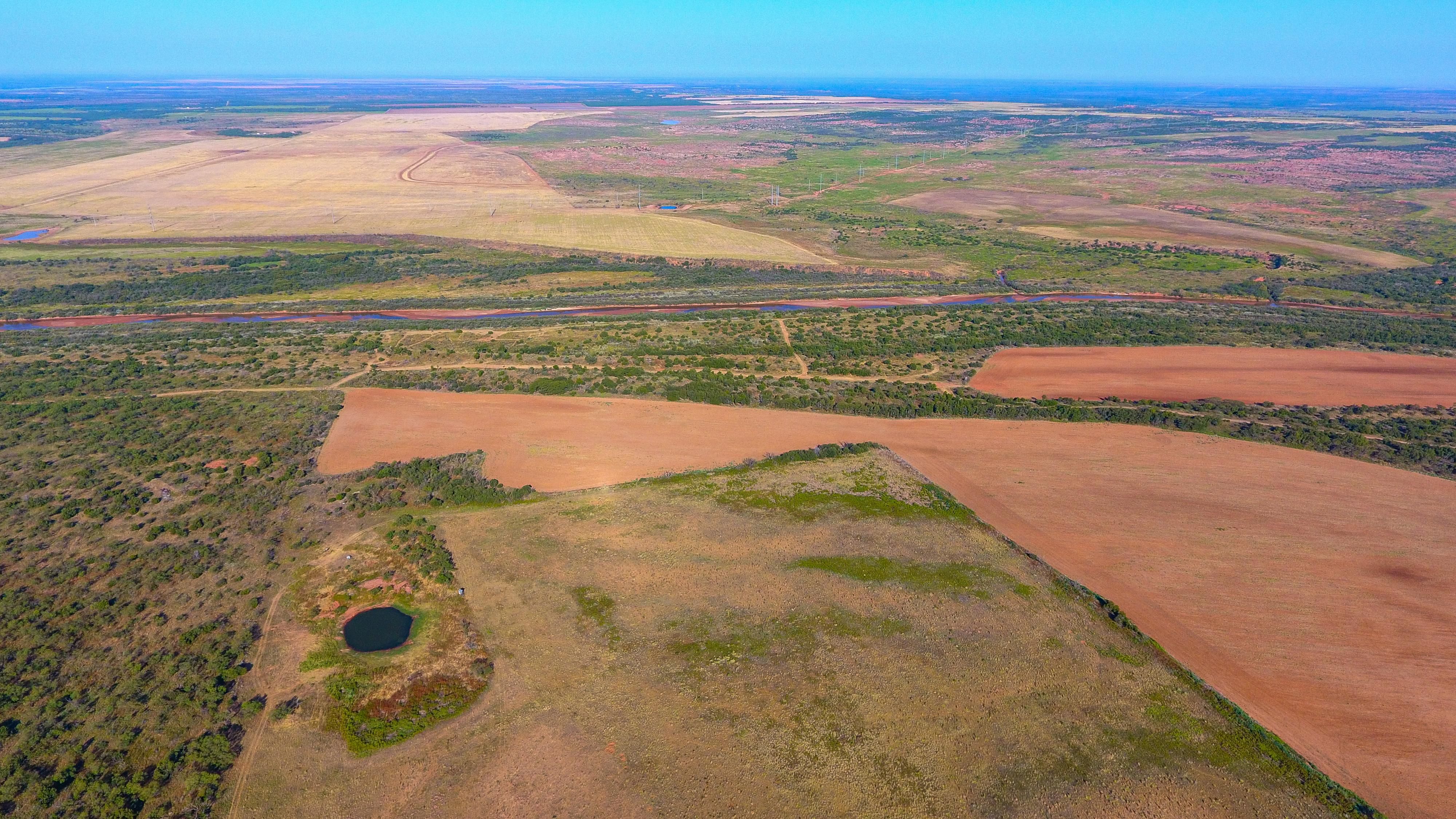 200 acres in Munday, TX, 76371 MLS 13887297 Land and Farm