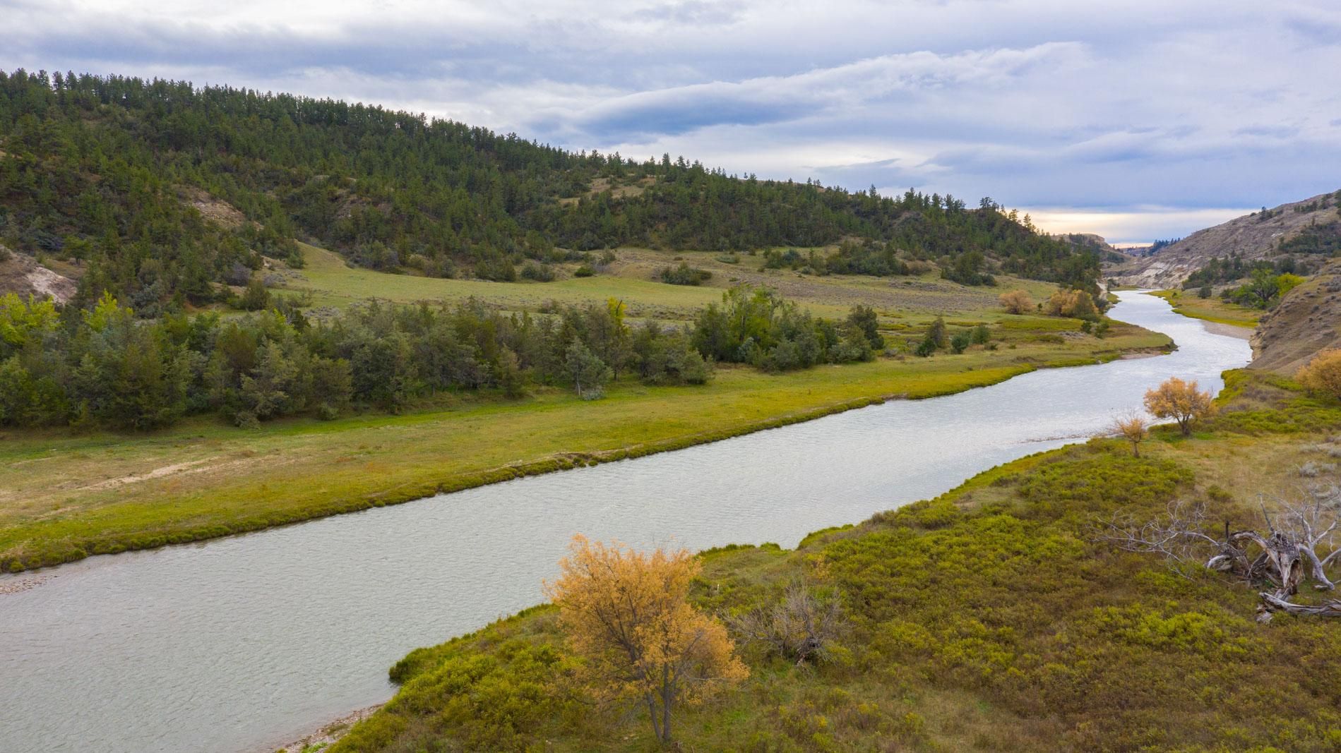 2,924 acres in Winifred, MT, 59489 MLS Private Sportsmans Judith