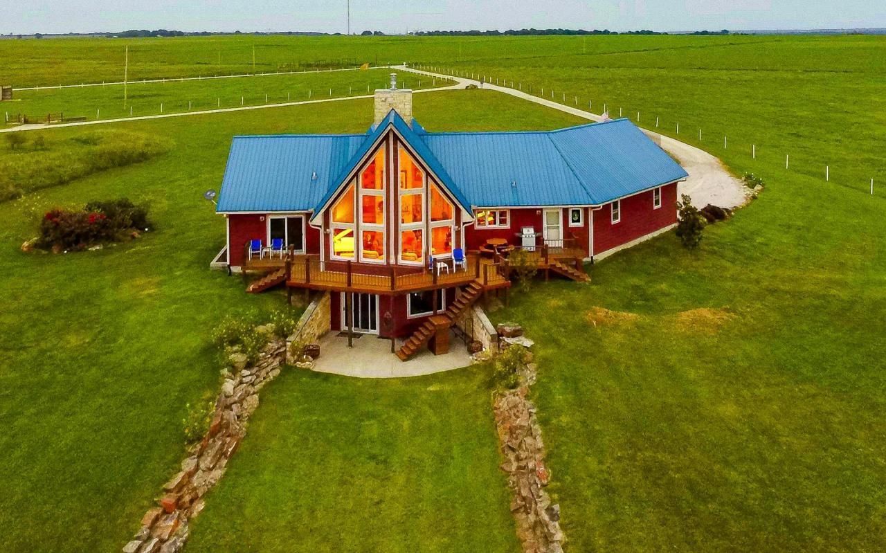 240 Acres, Sedan, KS 67361 Land and Farm