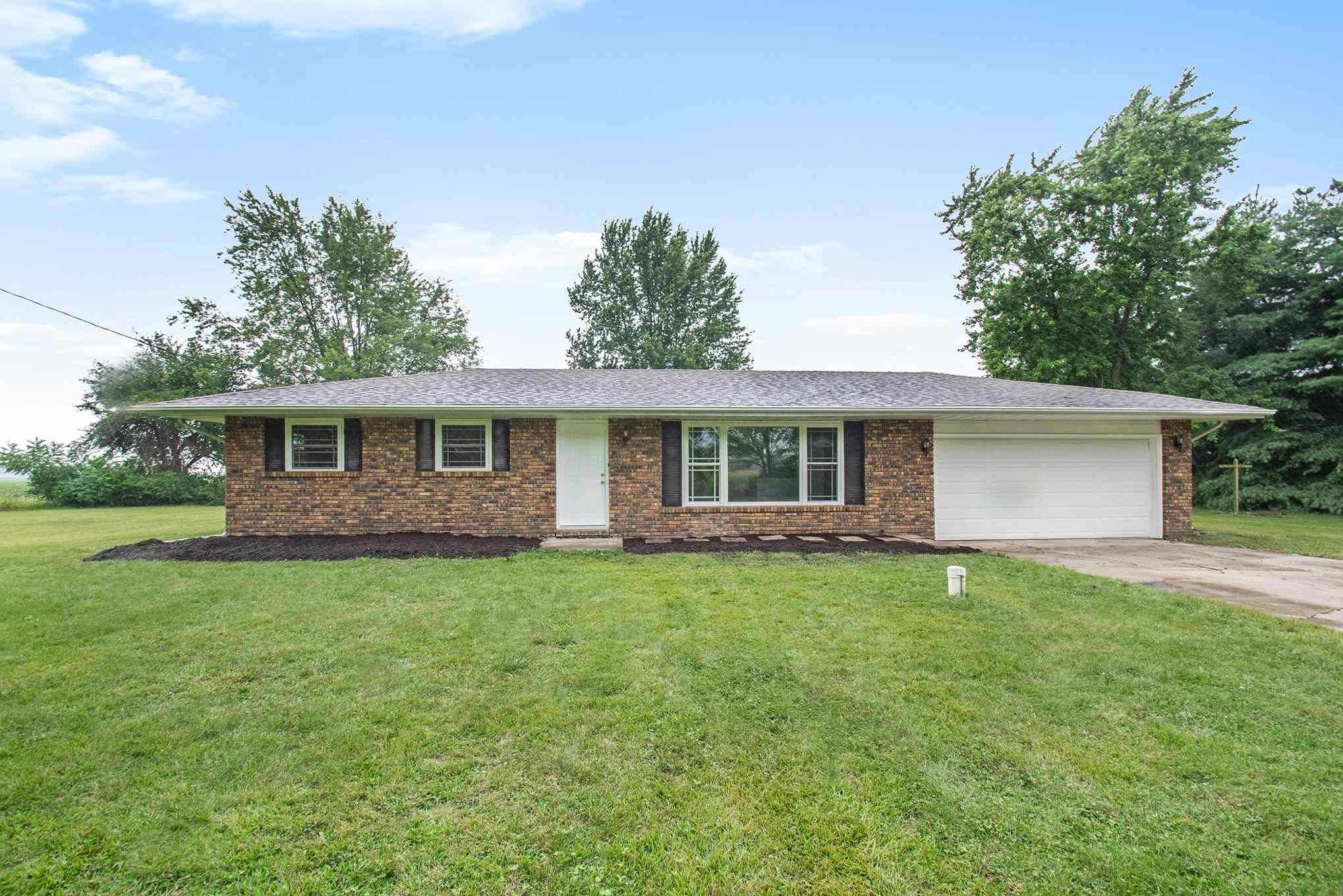 1 Acres, 12372 County Road 148, Syracuse, IN 465679217 Land and Farm