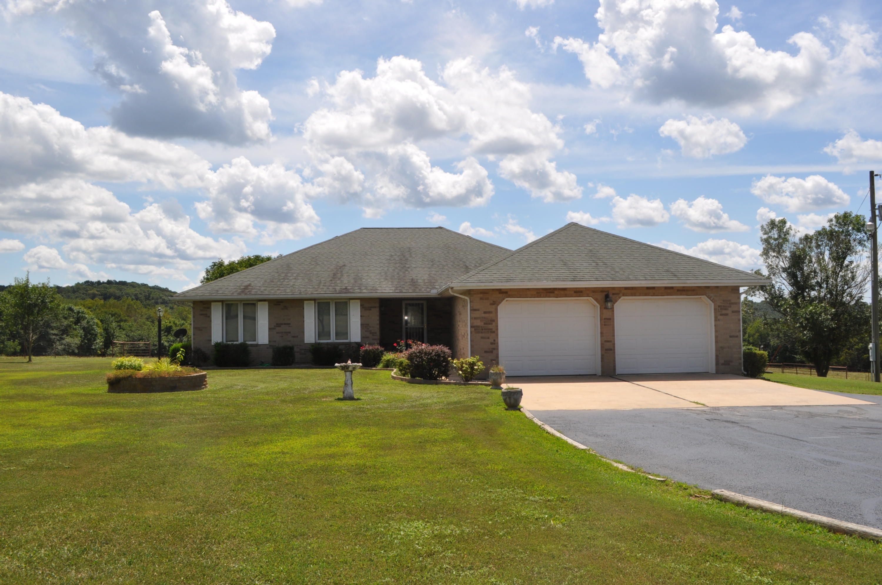 10 Acres, 18459 Farm Road 2065, Verona, MO 65769 Land and Farm