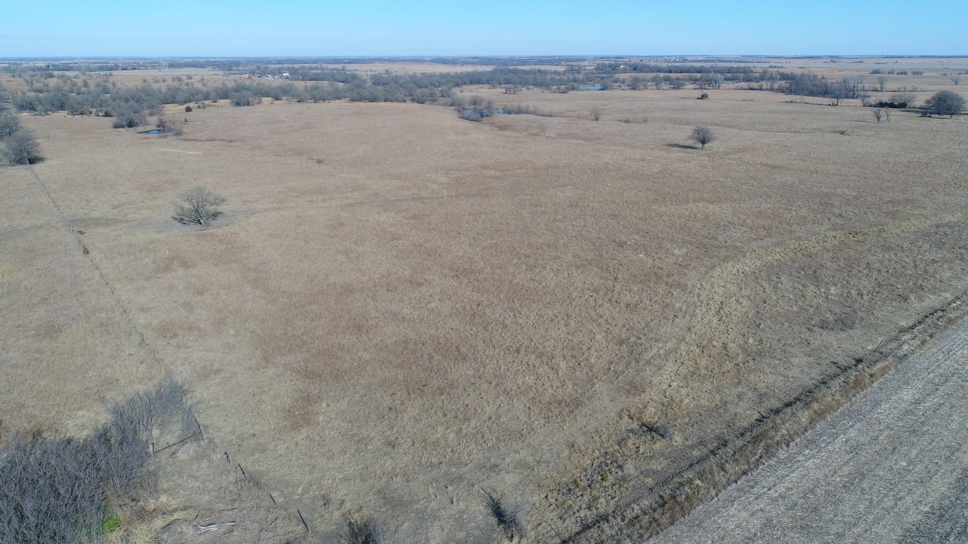 200 Acres, 2000 Rd 10, Hartford, KS 66854 Land and Farm