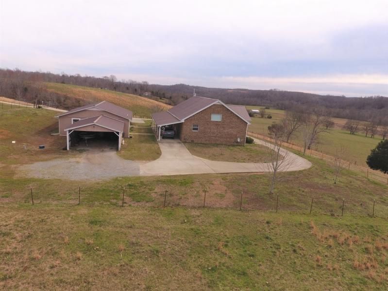 146 Acres, 500 Hurricane Creek Road, McEwen, TN 37101 Land and Farm