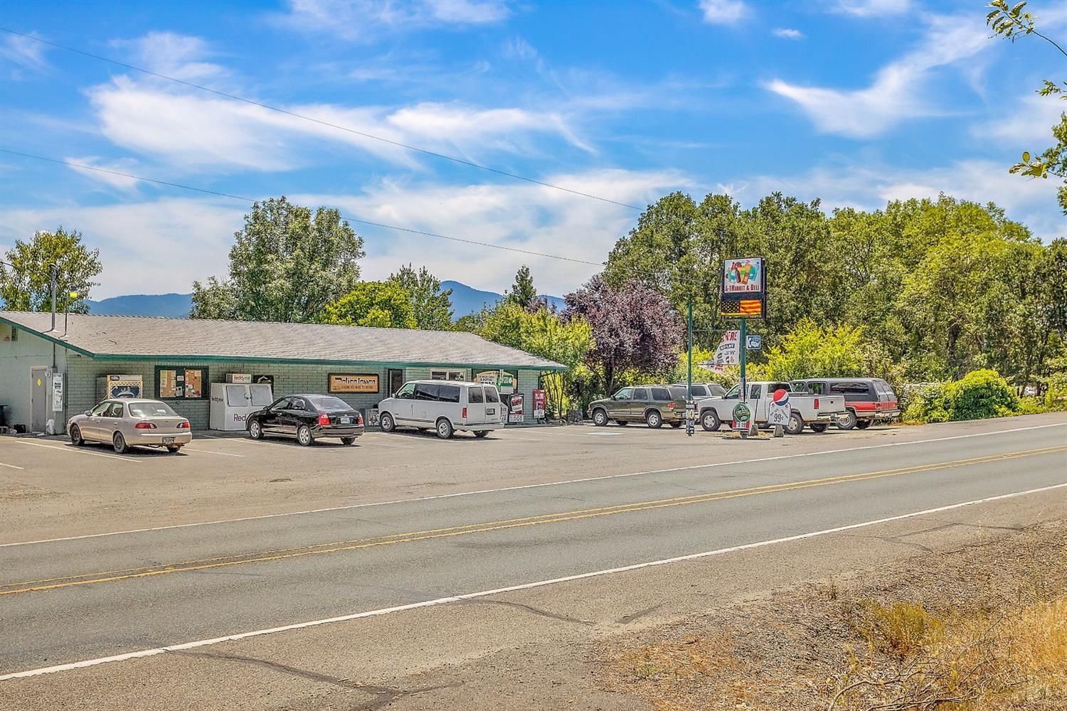 2 Acres, 4203 Upper River Road, Grants Pass, OR 97526 Land and Farm