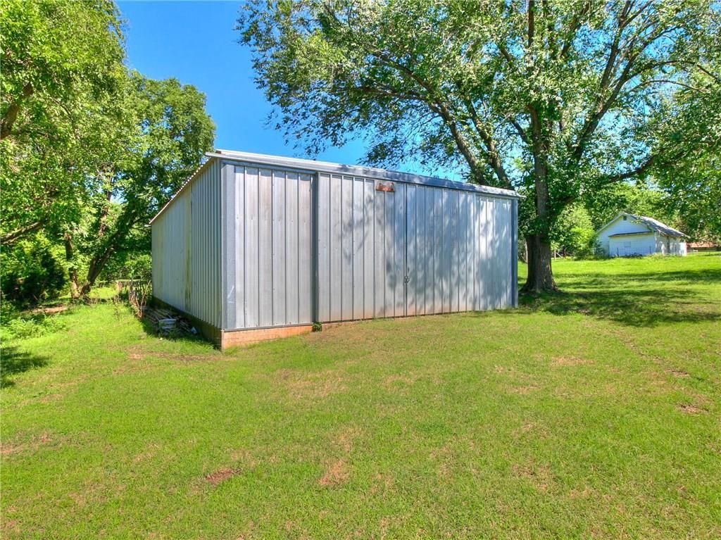 19.9 Acres, 2130 W Benedict Street, Shawnee, OK 74801 Land and Farm