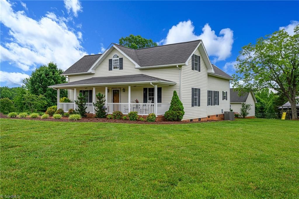 13 Acres, 124 Falcon Lane, Mocksville, NC 27028 Land and Farm