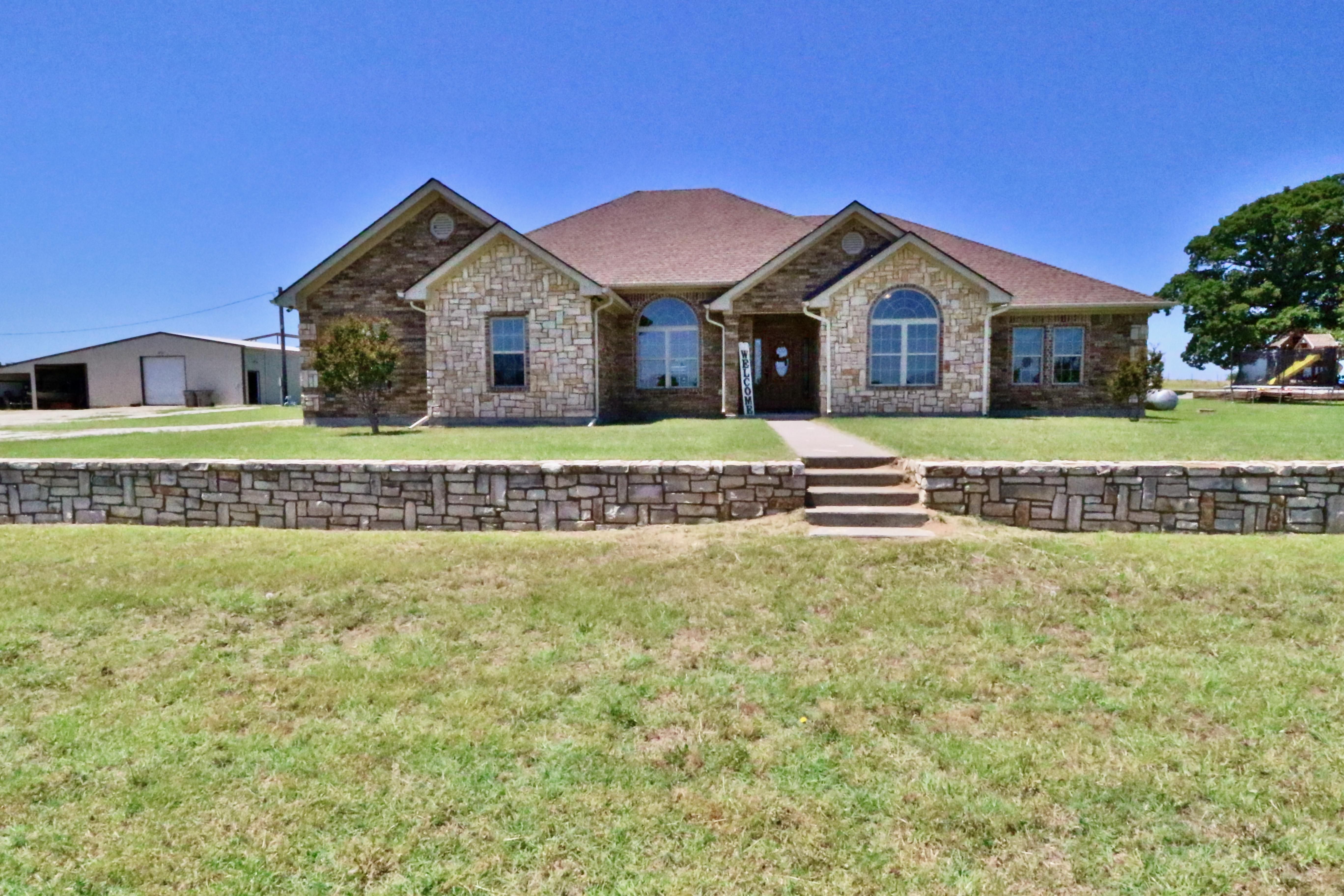 6234 State Hwy 101, Sunset, TX 76270 MLS 14360106 Land and Farm