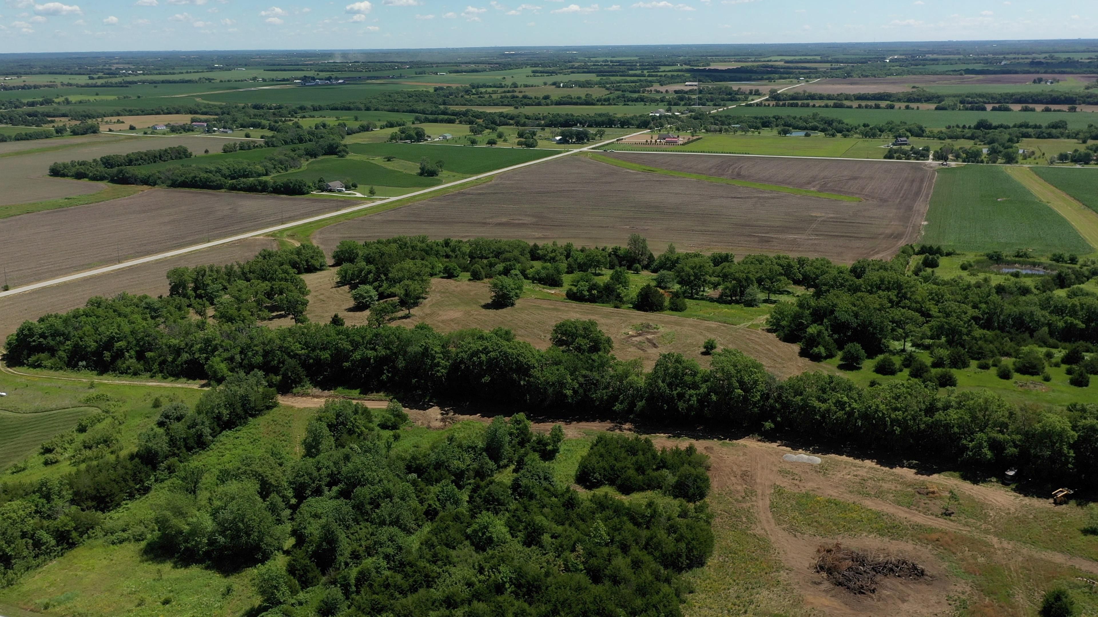 20 Acres, 2051 North 1000 Road, Eudora, KS 66025 Land and Farm