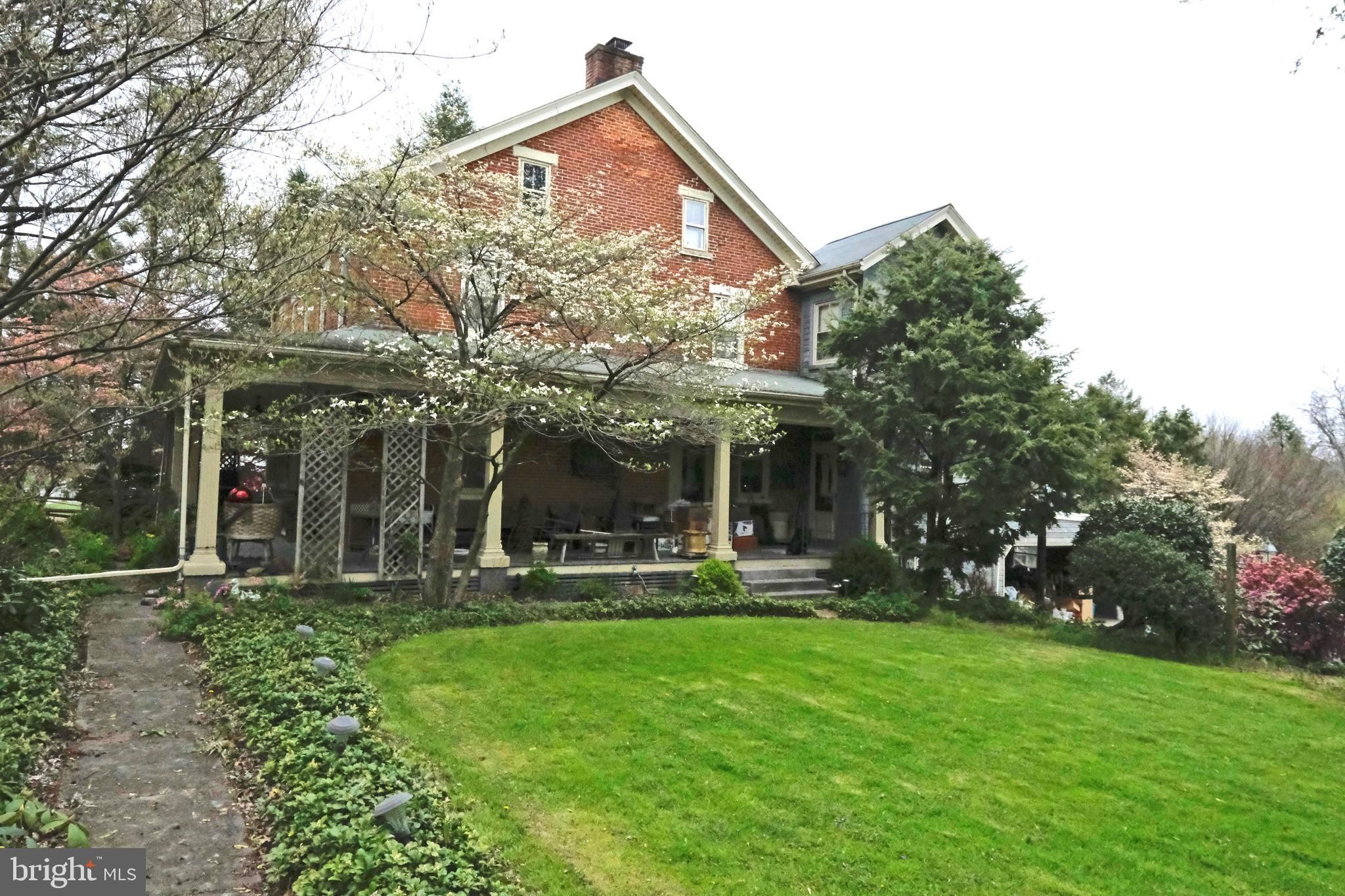 8.6 Acres, 279 STRASBURG PIKE, Lancaster, PA 17602 Land and Farm