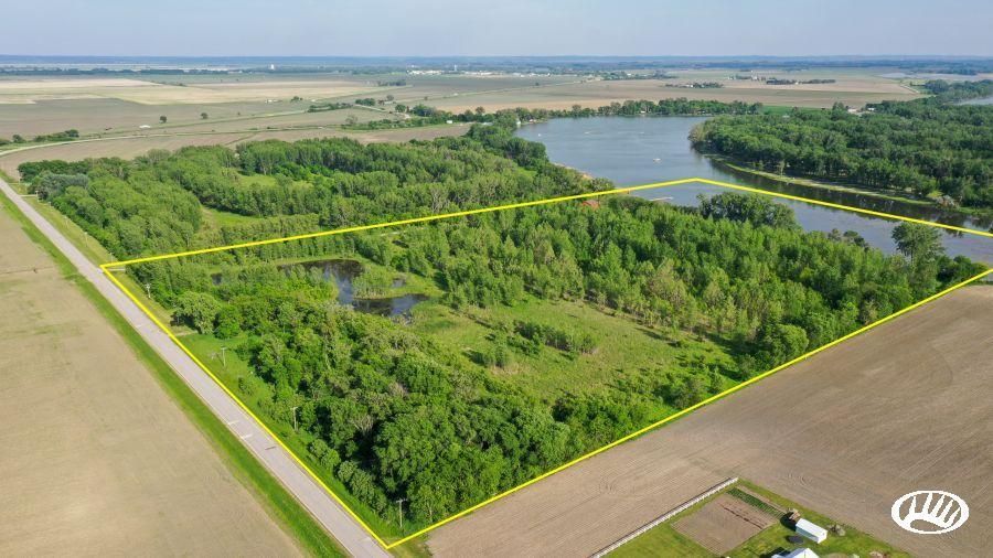 21056 K42 County Highway, Onawa, IA 51040 Land and Farm