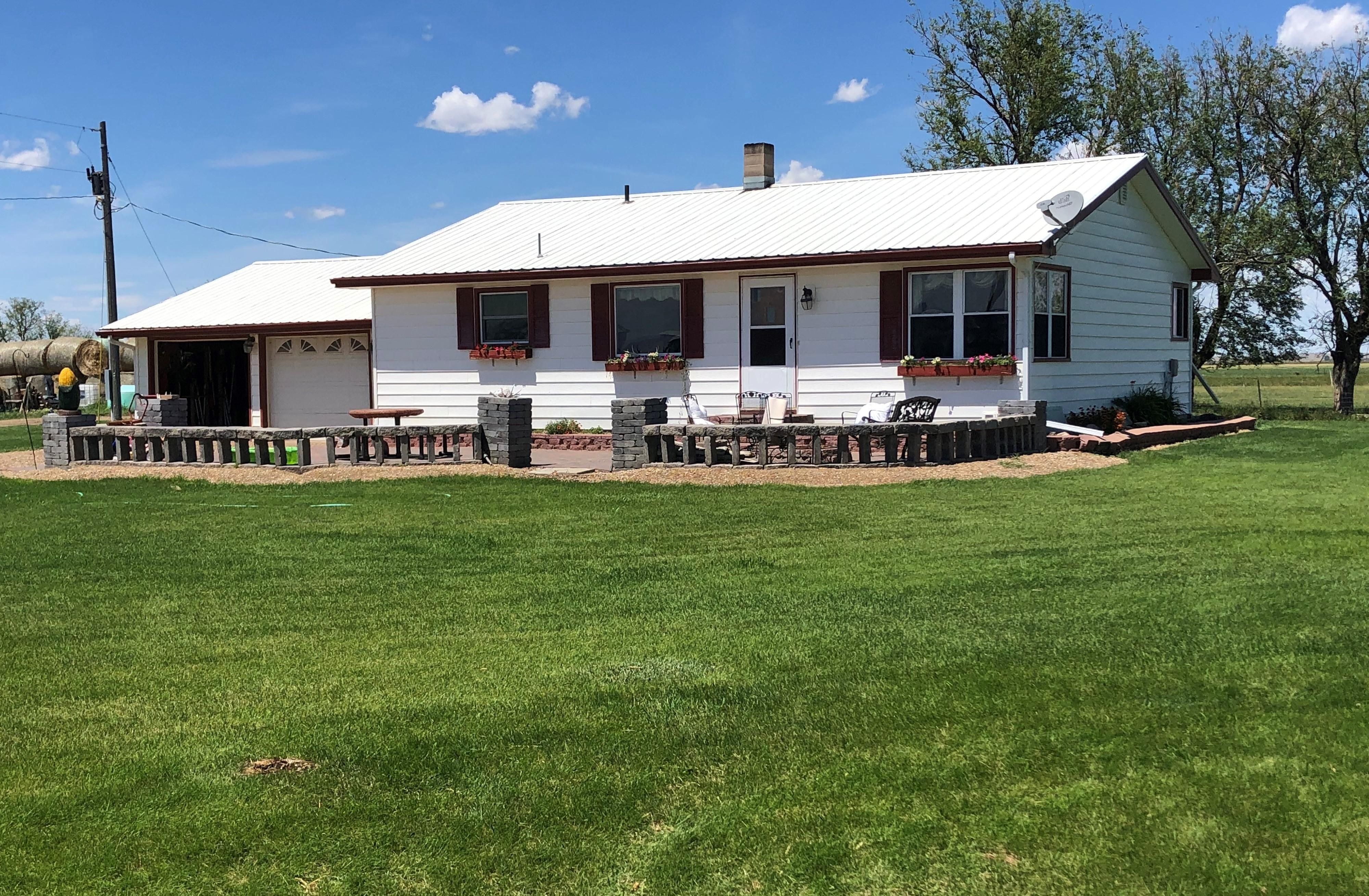 800 Acres, 18293 Sheep Corner Rd, Nisland, SD 57762 Land and Farm