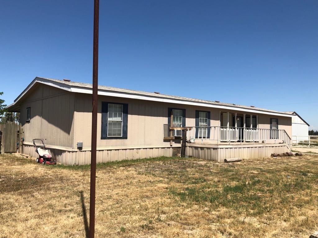 10 Acres, 20948 W Central Avenue, Kerman, CA 936302507 Land and Farm