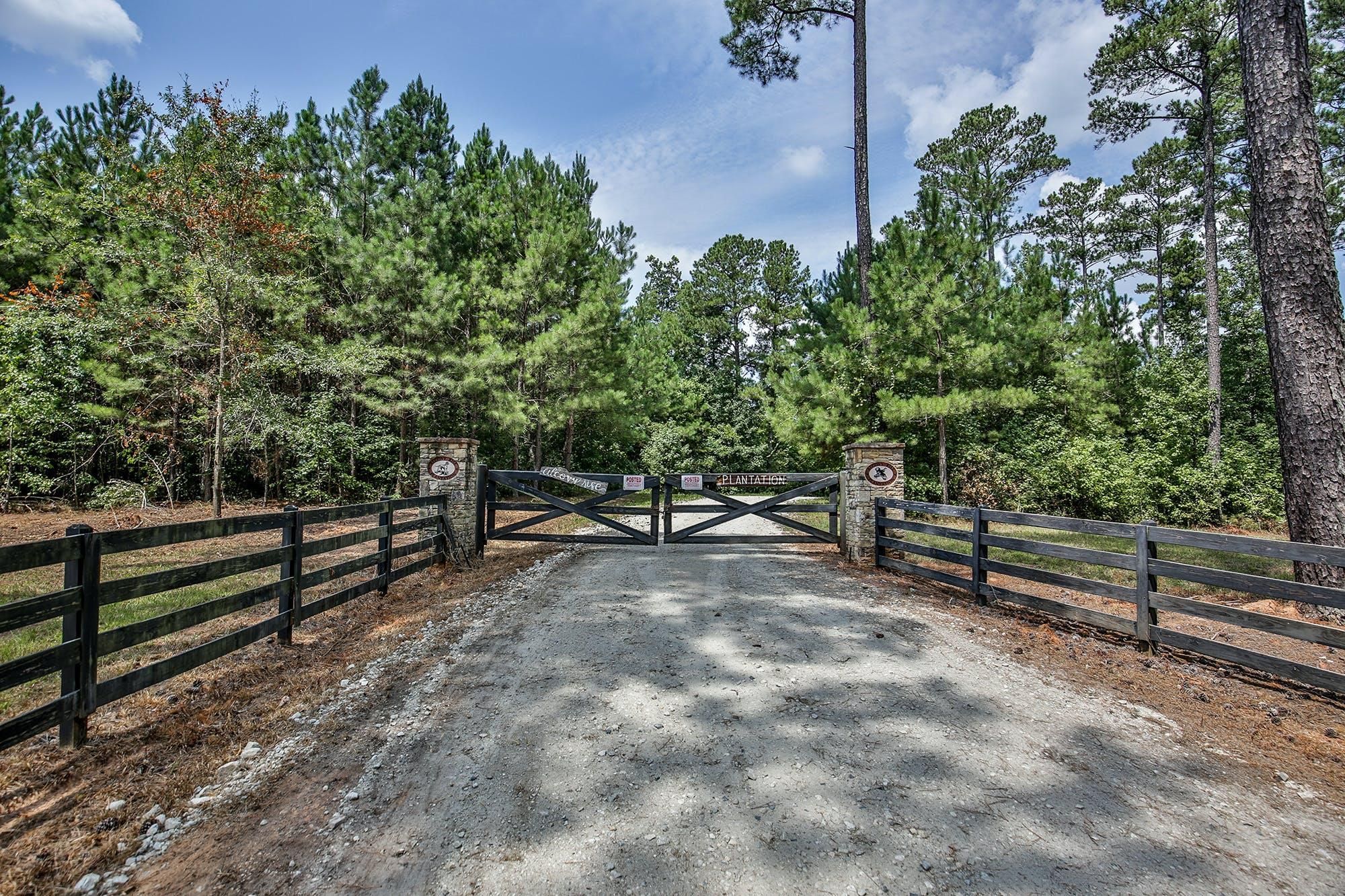 1,098 acres in Covington, GA, Land and Farm