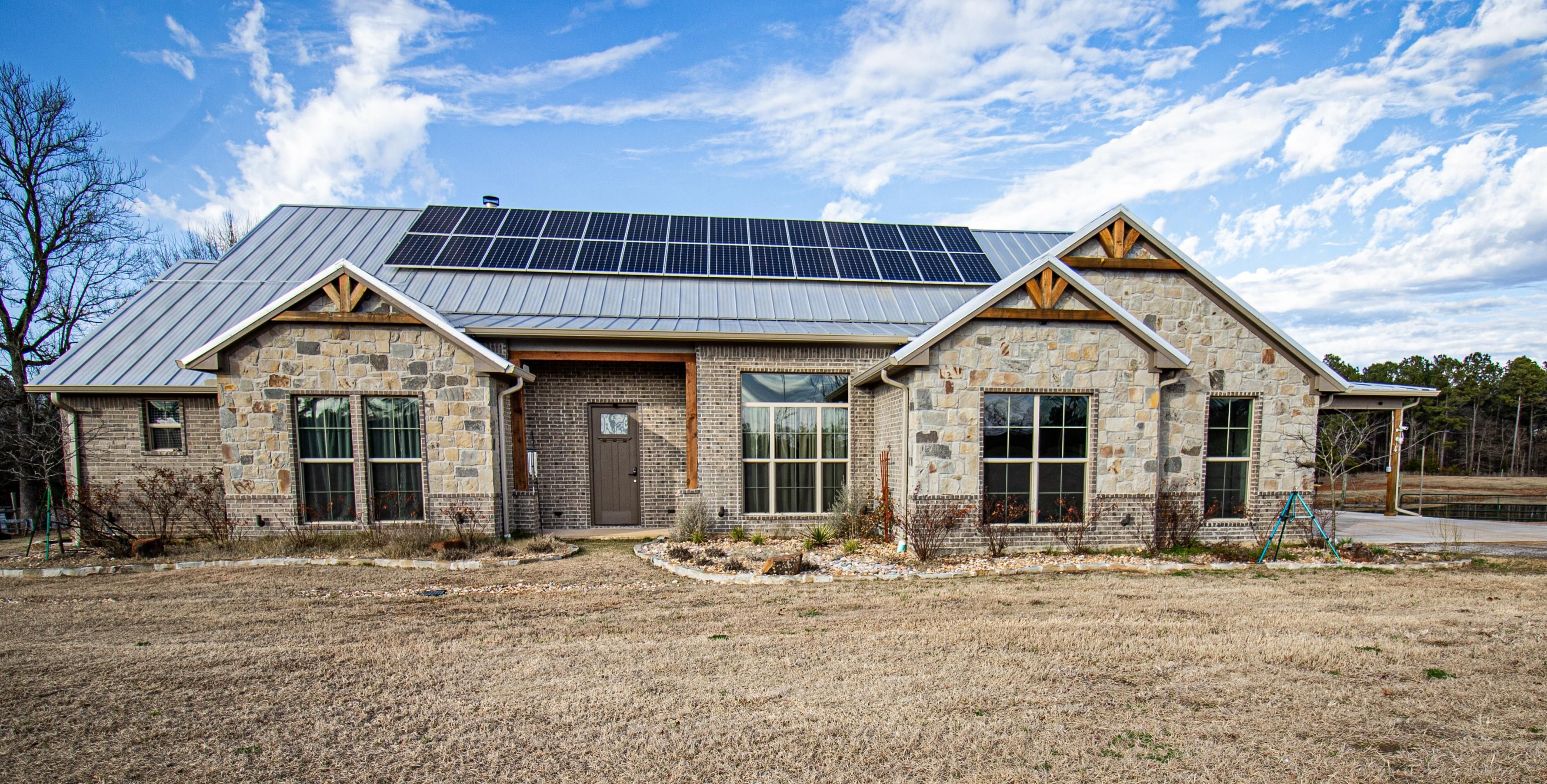 1050 County Road 2618, Marietta, TX 75566 MLS 20210134 Land and Farm