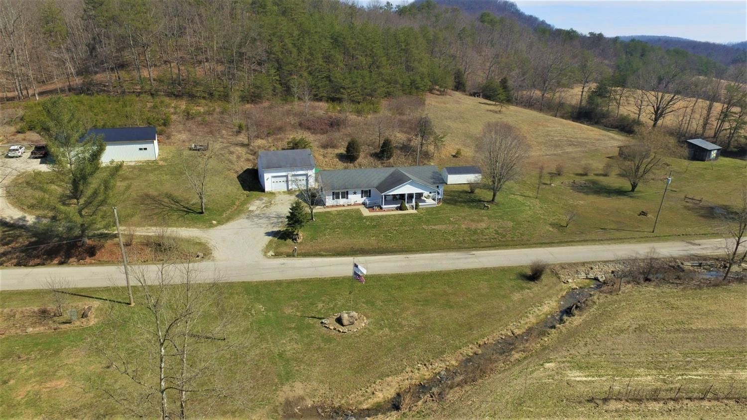 15 Acres, 70 Clark Road, Irvine, KY 40336 Land and Farm