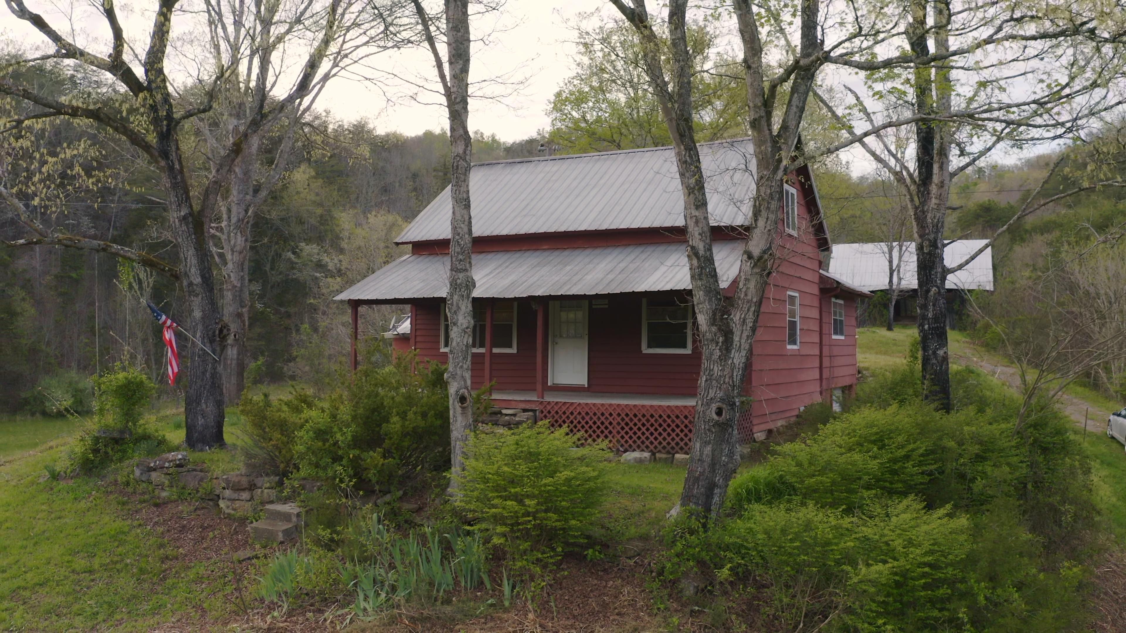 7600 Caney Valley Road, Tazewell, TN 37879 MLS 4109503916 Land
