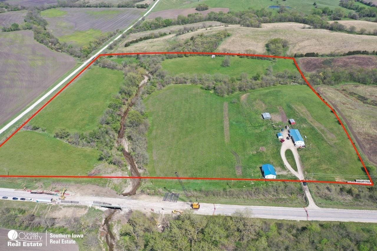 2820 U.S. 169, Mount Ayr, IA 50854 Land and Farm