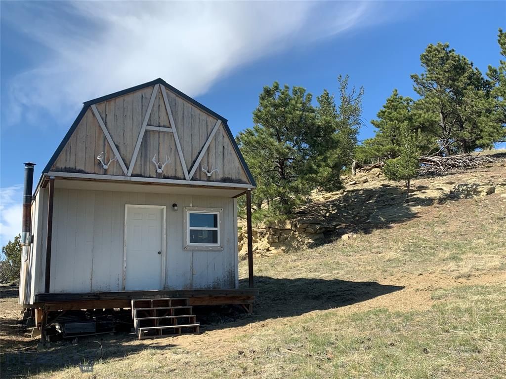 20 Acres, Tbd Fireside Dr., Shawmut, MT 59078 Land and Farm