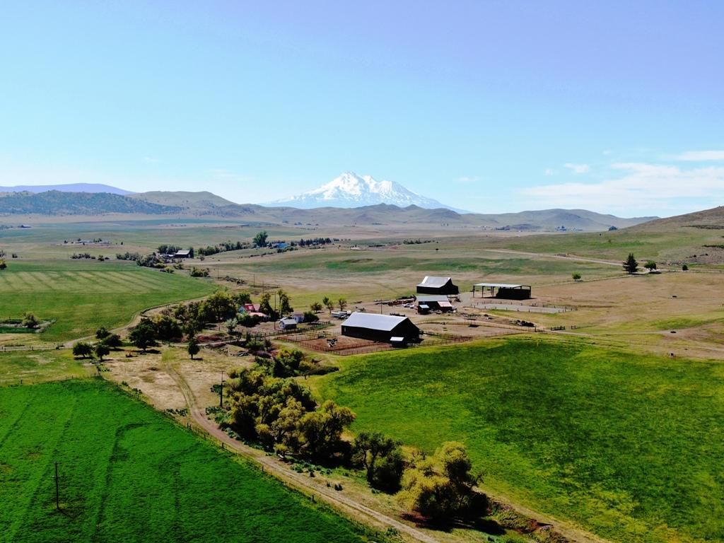 9404 Airport Rd, Montague, CA 96064 Land and Farm