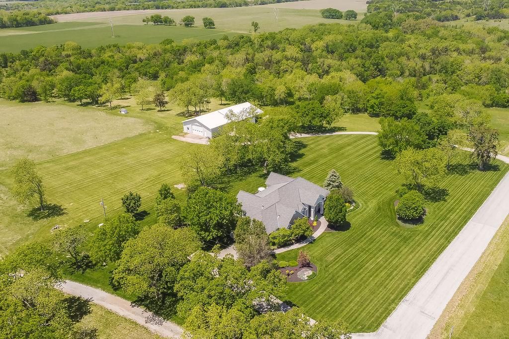 10520 Massey Rd, Mound City, KS 66056 MLS 596991 Land and Farm