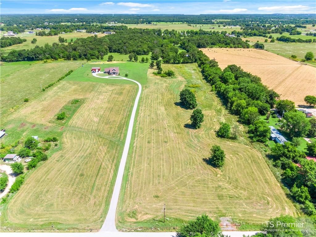 4 Acres, Jimmy Devault RD, Farmington, AR 72730 Land and Farm