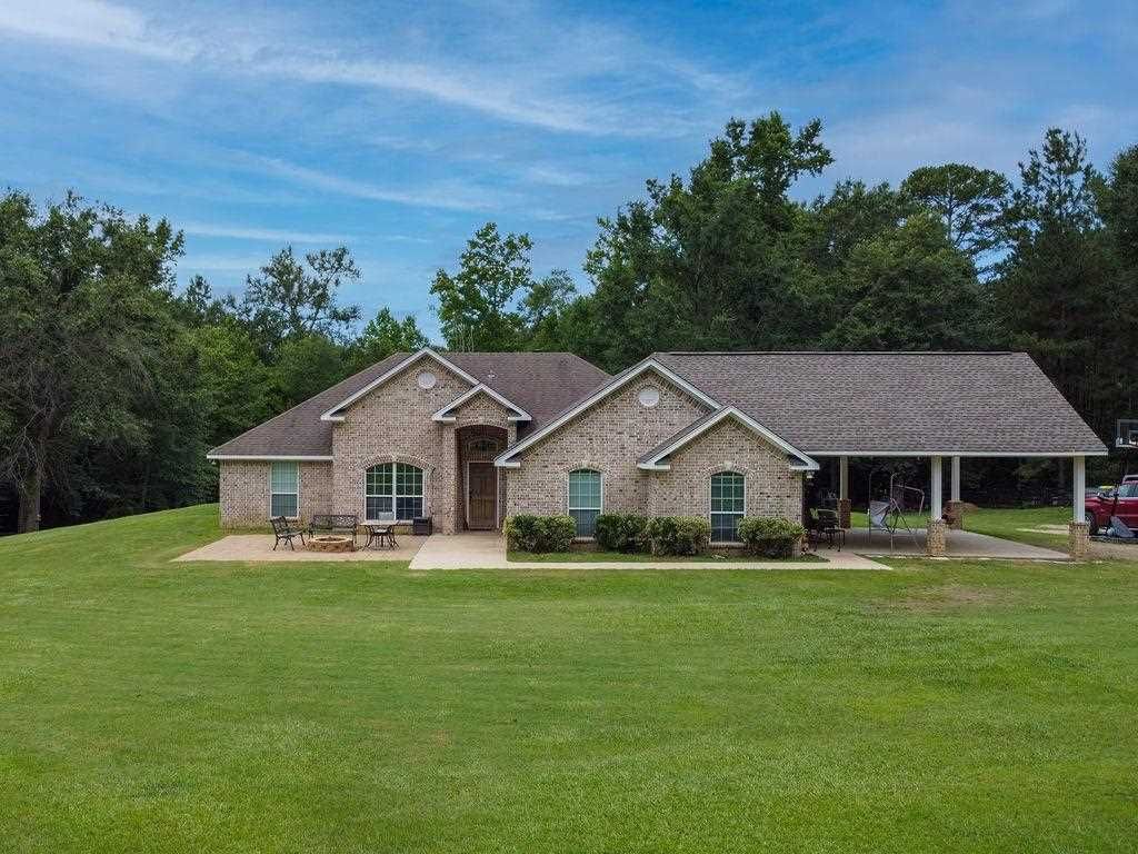 4 Acres, 12651 CR 2171 D, Tatum, TX 75691 Land and Farm