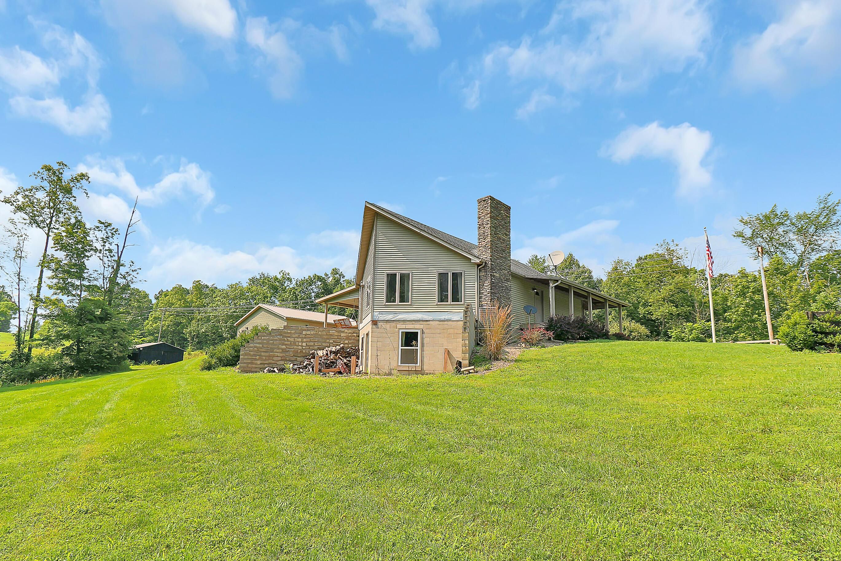 4 Acres, 10775 Oak Grove Road, Cumberland, OH 43732 Land and Farm