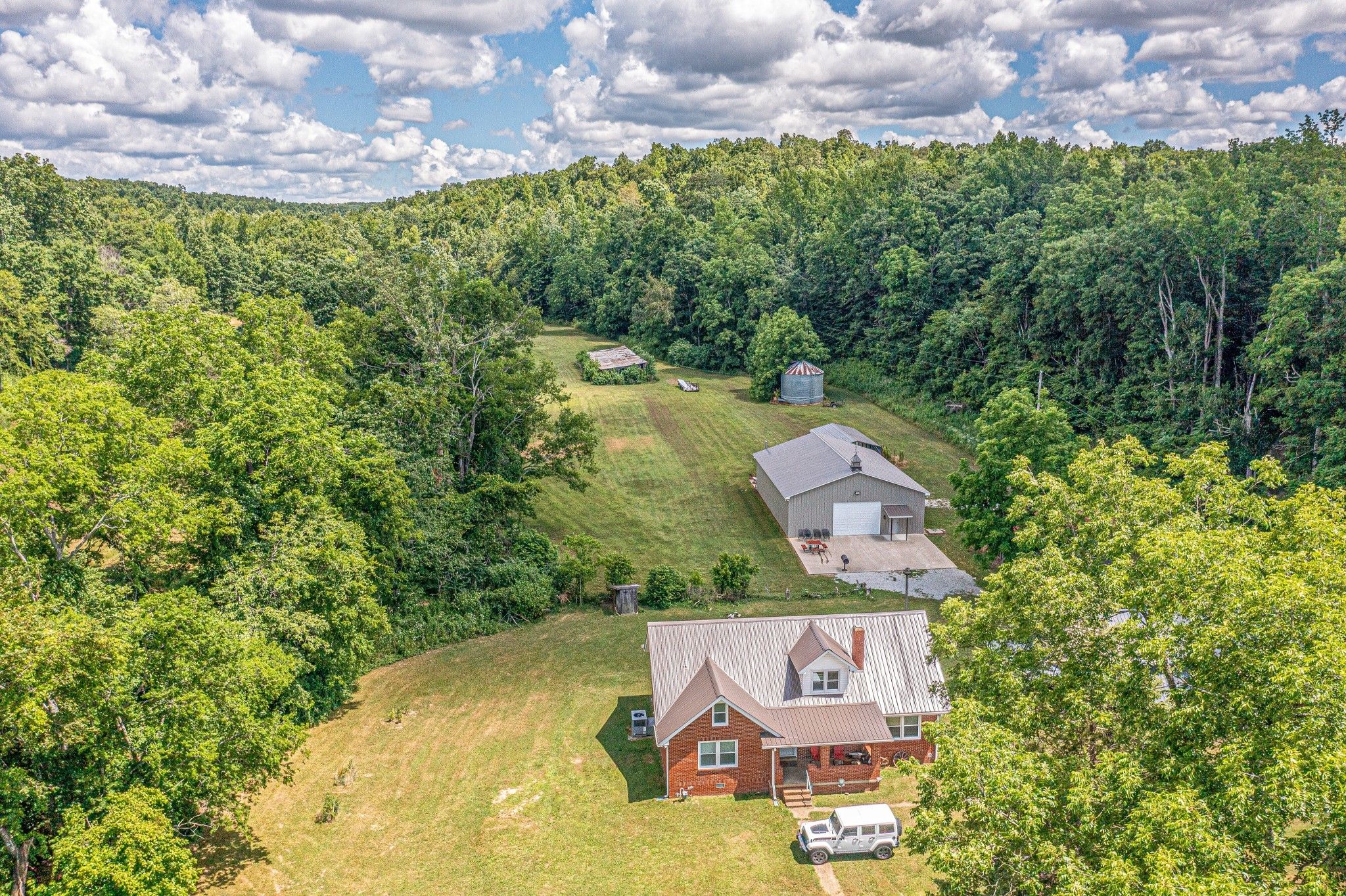 303 Acres, 2466 E Blue Creek Rd, Waverly, TN 37185 Land and Farm