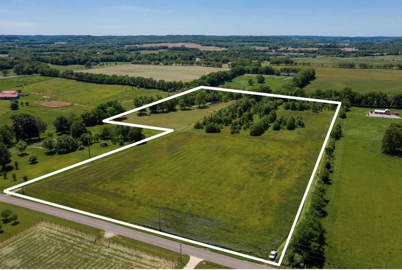 20 Acres, 1 Old Zion Rd, Columbia, TN 38401 Land and Farm