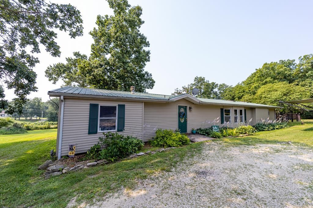 6599 Pike 51, Frankford, MO 63441 MLS 21354 Land and Farm