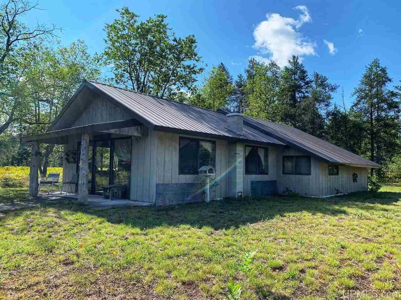 40 Acres, 6008 S Stutt Creek Truck, Manistique, MI 49854 Land and Farm