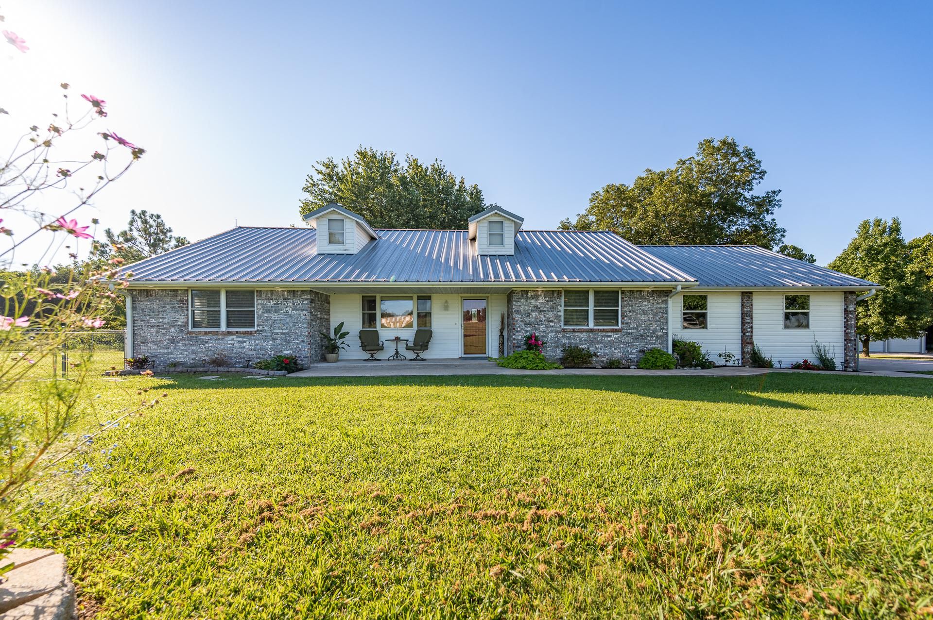 10 Acres, 1853 Cedar Blue Road, Sulphur, OK 73086 Land and Farm