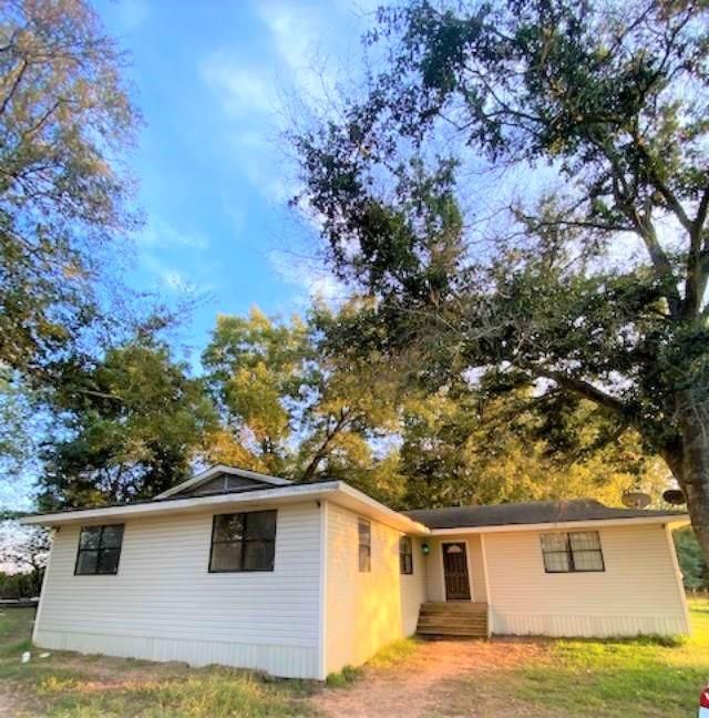 1.05 Acres, 217 Kelly Lane, Seven Points, TX 75143 Land and Farm