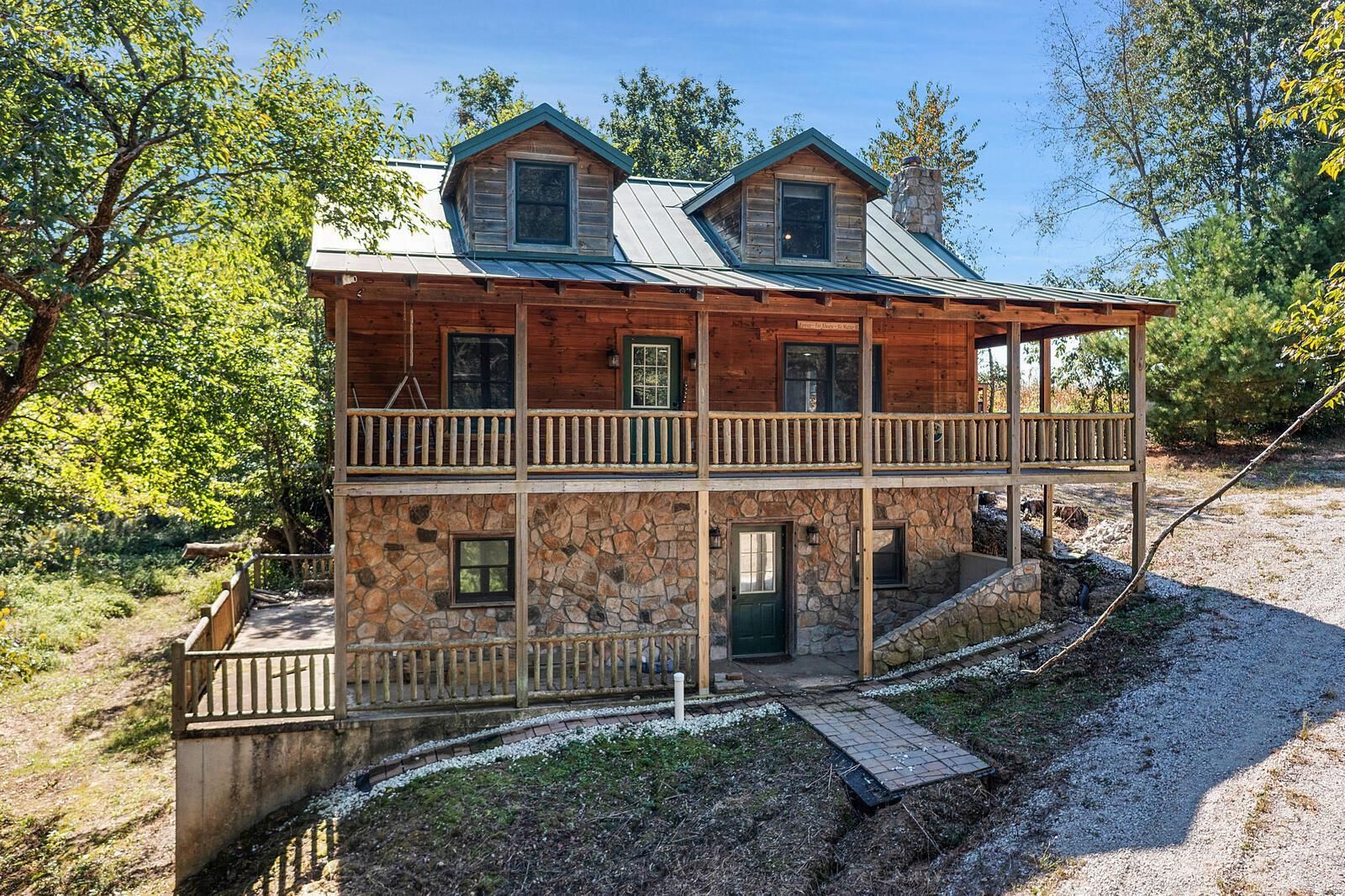 8 Acres, 121 Maple Drive, Dorsey, IL 62021 Land and Farm