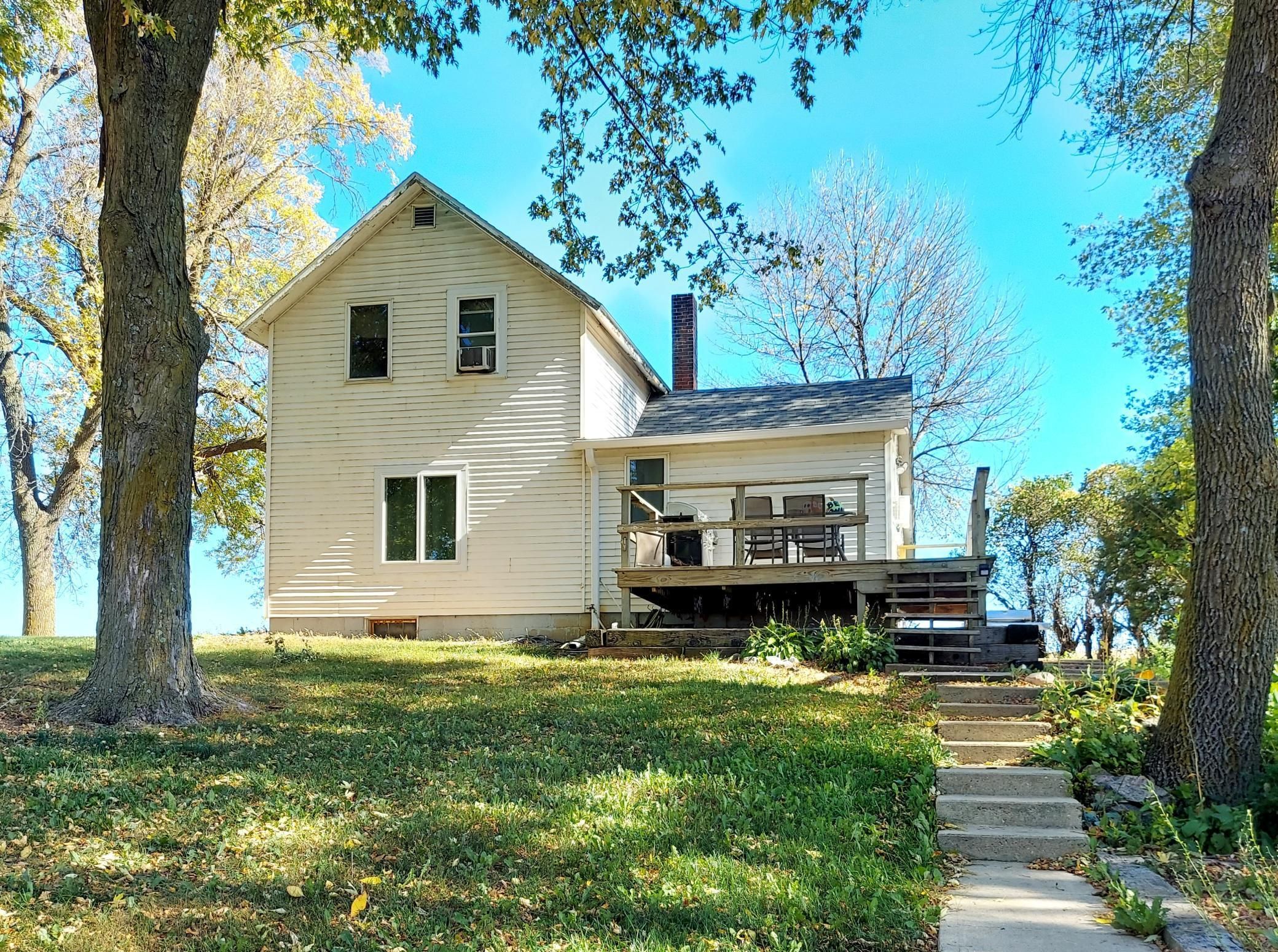 1.89 Acres, 7149 SW 92nd Avenue, Ellendale, MN 56026 Land and Farm