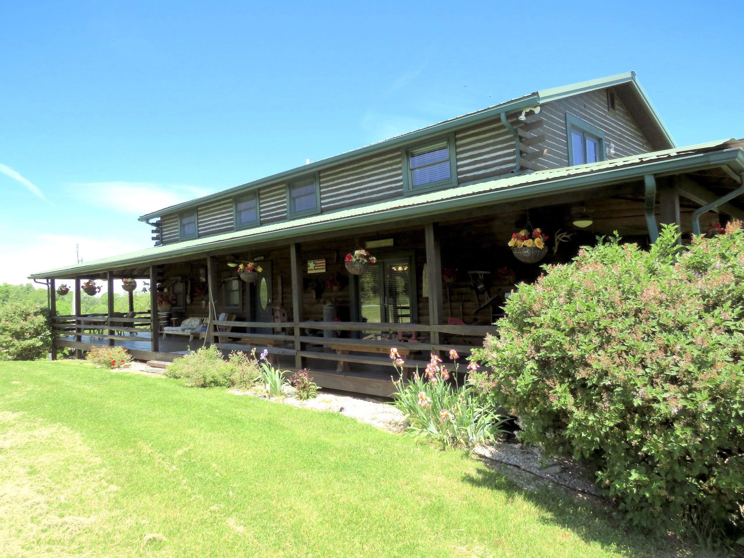 2689 Garfield Heights, LeRoy, WV 25252 Land and Farm