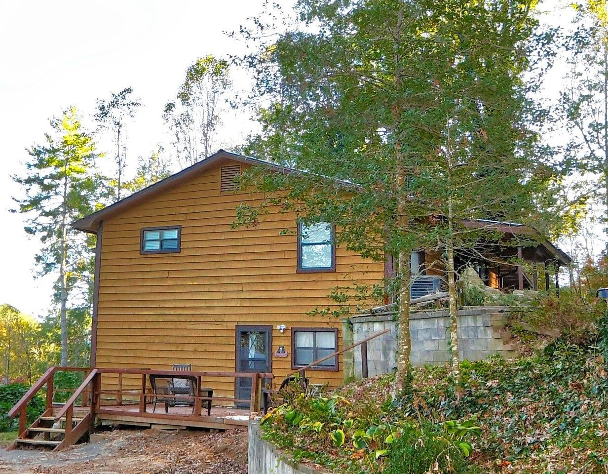 2.96 Acres, 24 Dogwood Lane, Mountain City, GA 30562 Land and Farm