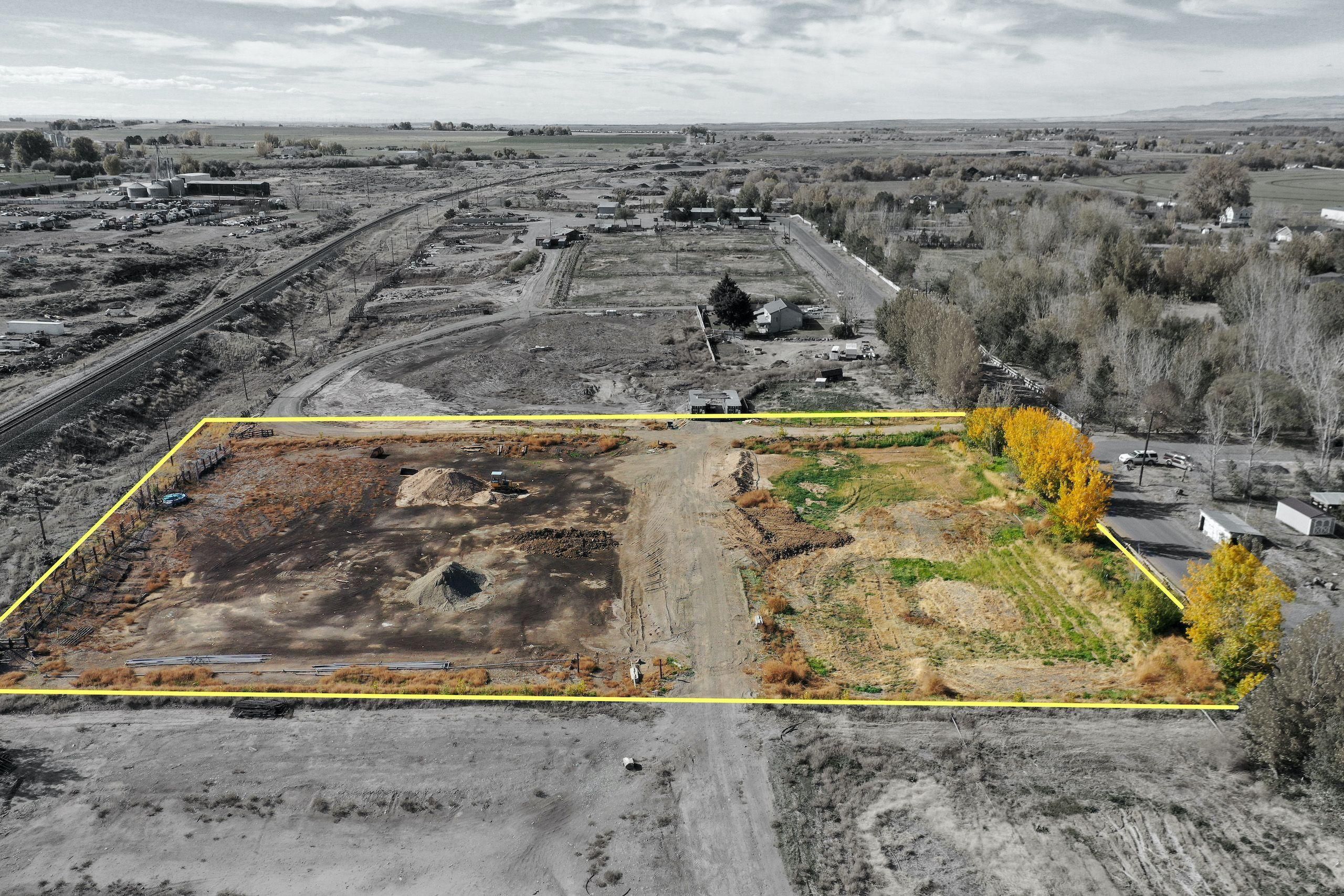 2.51 Acres, E. 1750 S. Road, Lot WP002, Gooding, ID 83330 Land and Farm