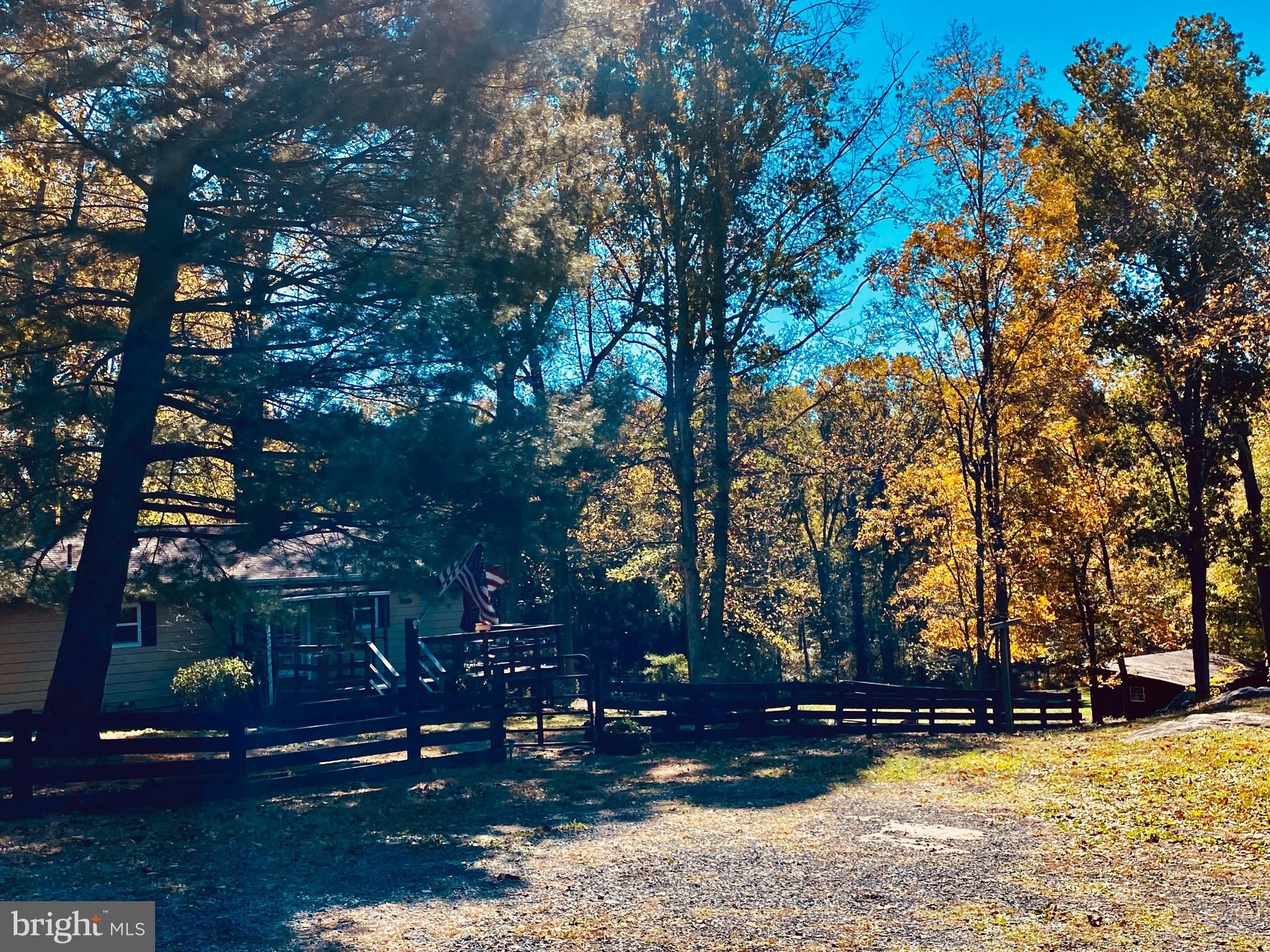 5 Acres, 3806 COBBLER MOUNTAIN ROAD, Delaplane, VA 20144 Land and Farm