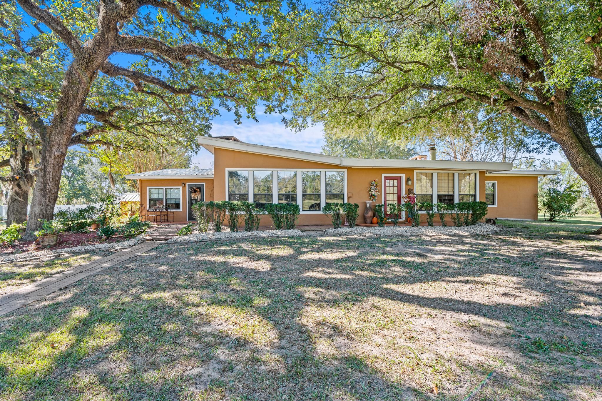 6.47 Acres, 10616 U.S. Highway 287 South, Crockett, TX 75835 Land and