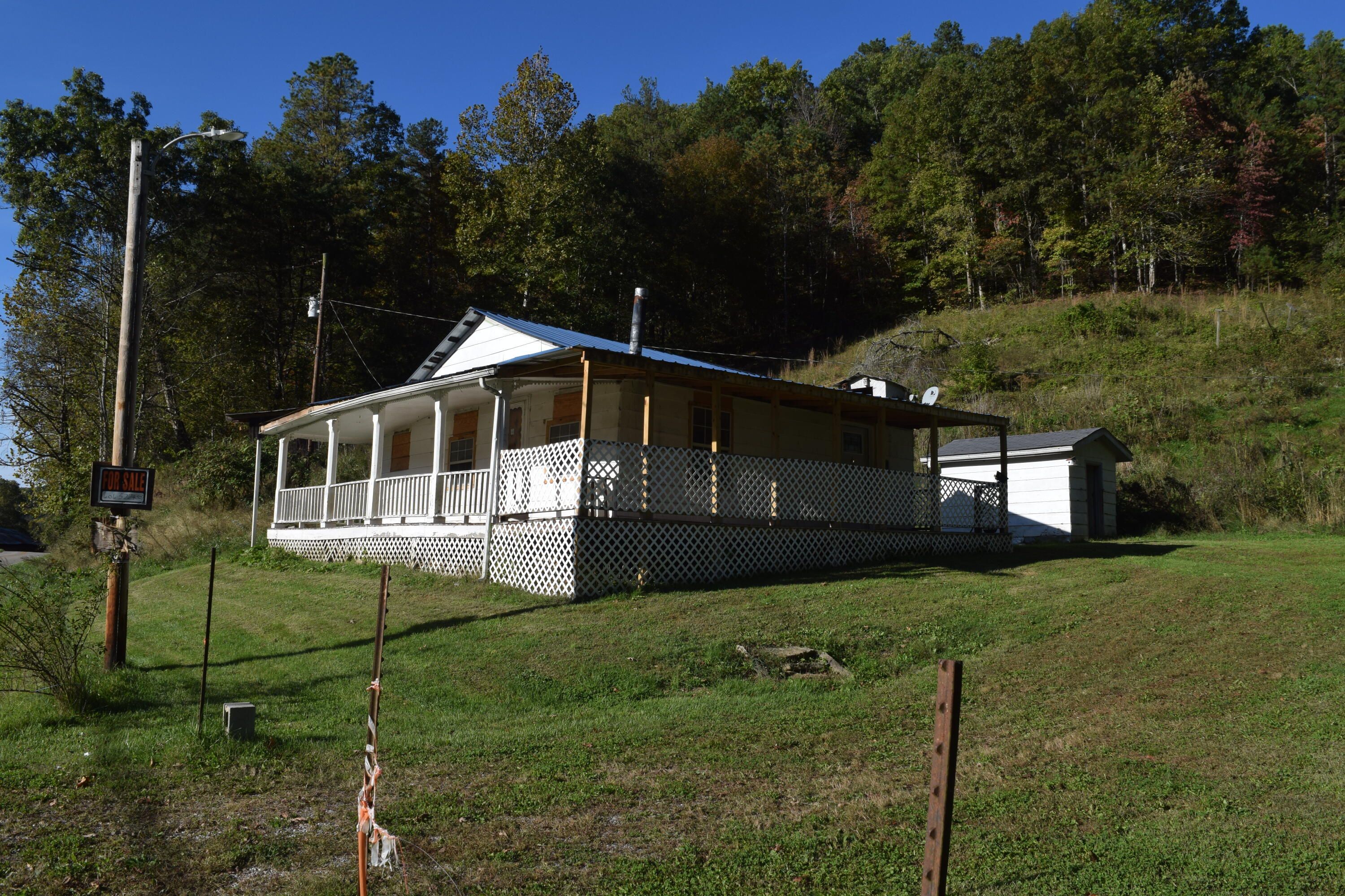 30 Acres, 1687 Coffee Creek Road, West Liberty, KY 41472 Land and Farm