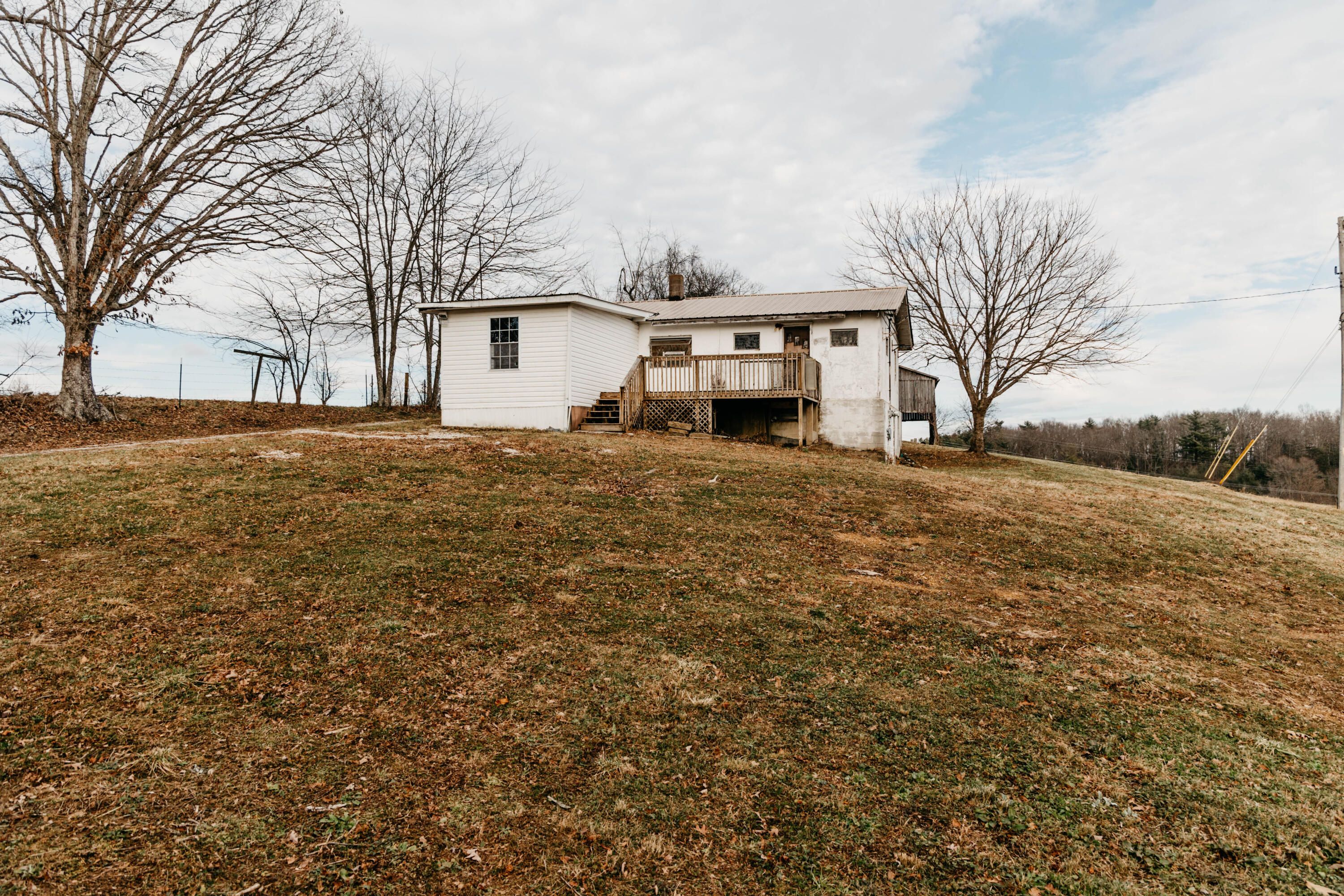 40 Acres, 396 lizard ridge Road, Frenchburg, KY 40322 Land and Farm