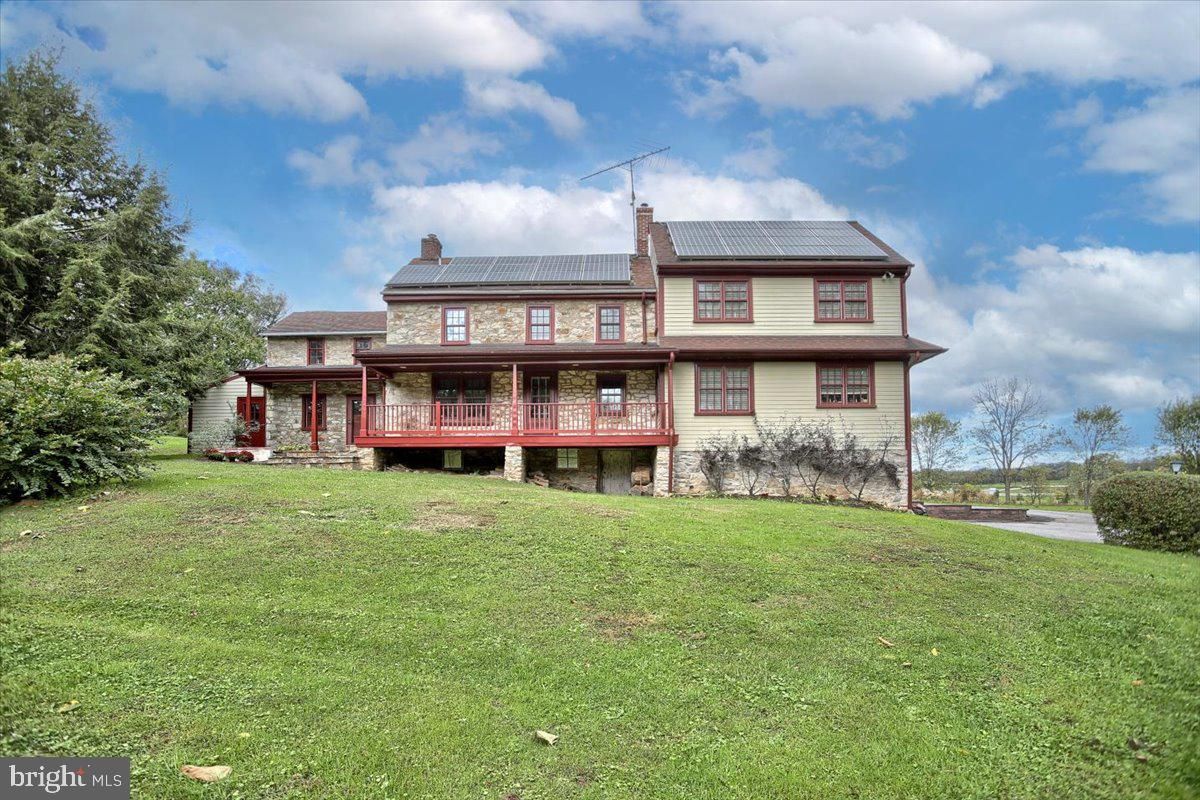 13 Acres, 121 GERMANTOWN AVENUE, Christiana, PA 17509 Land and Farm