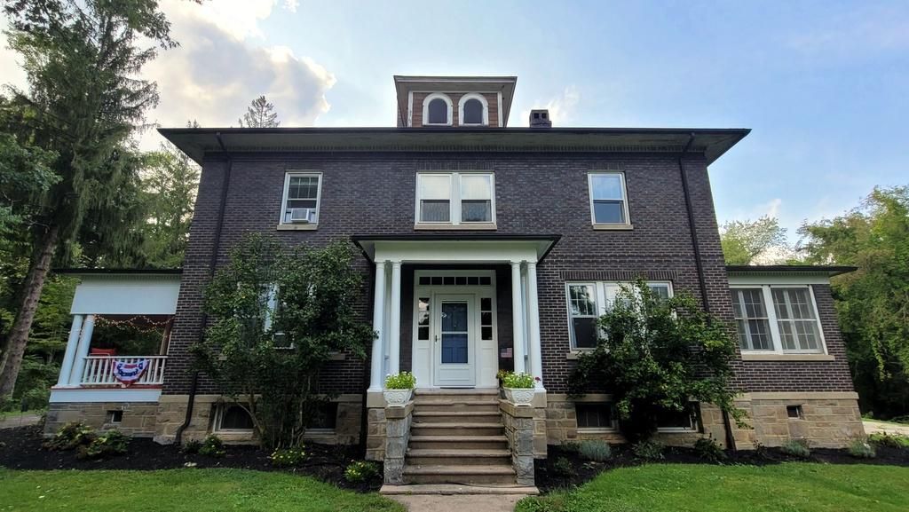 409 Thurmond Road, Glen Jean, WV 25846 MLS ESTATE AT THE ENTRANCE OF THE NEW RIVER