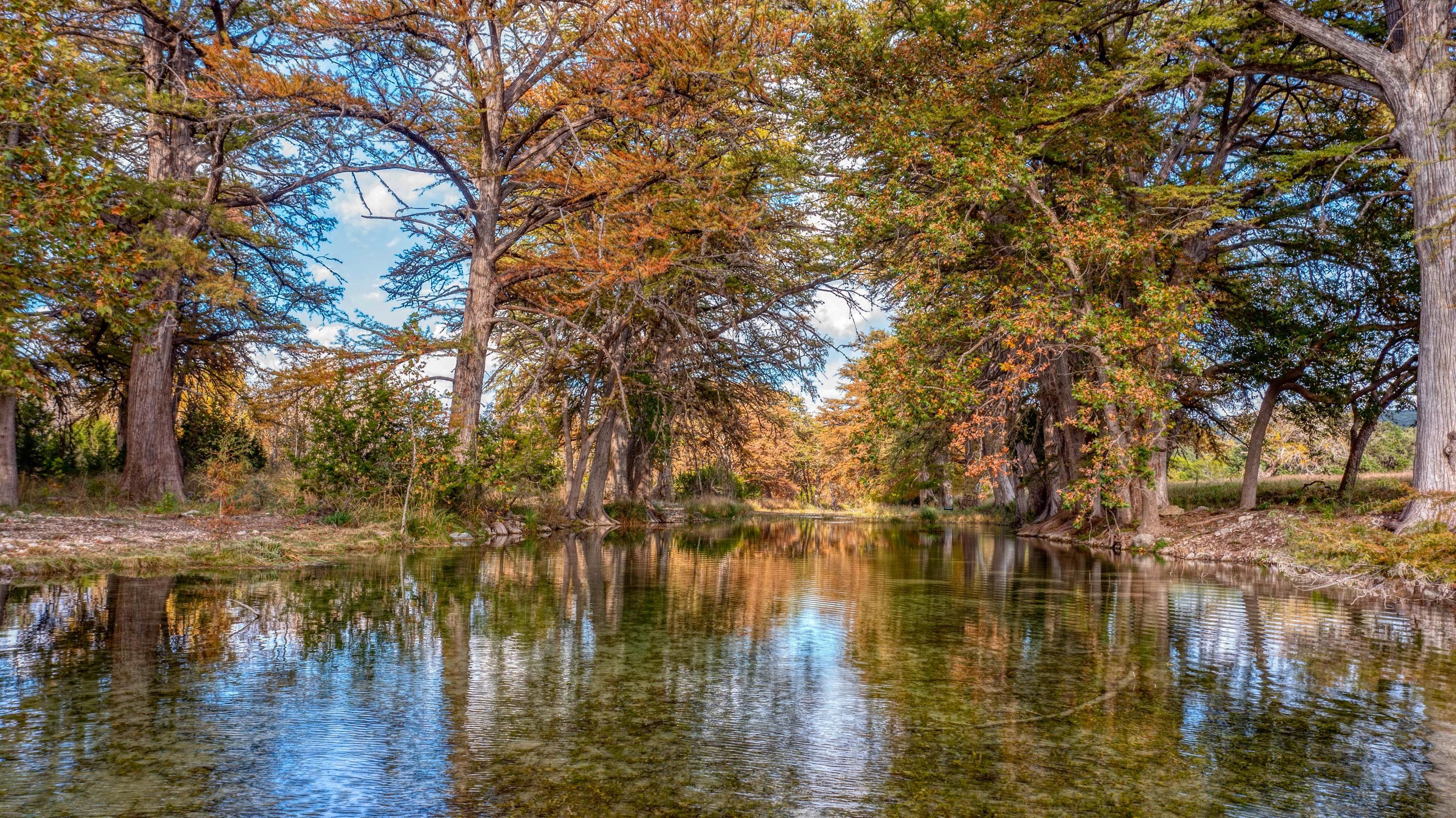 10 acres in Leakey, TX, 78873 Land and Farm