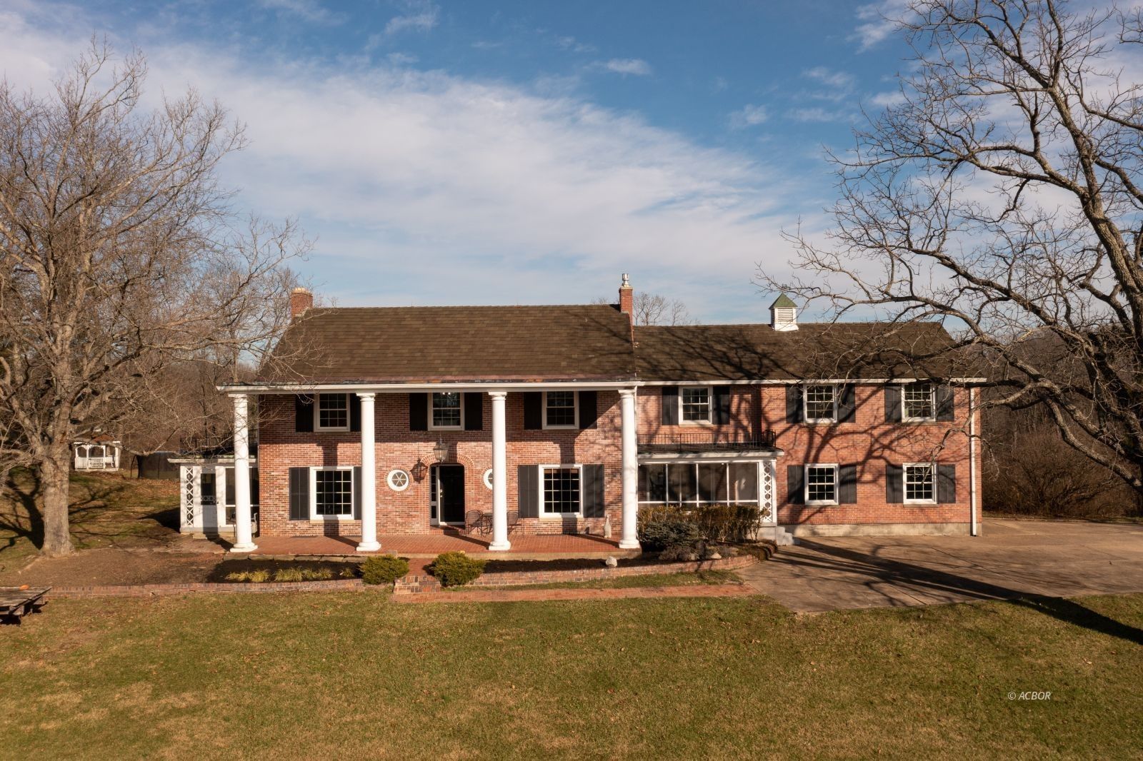 27.33 Acres, 39 Cable Ln, Athens, OH 45701 Land and Farm