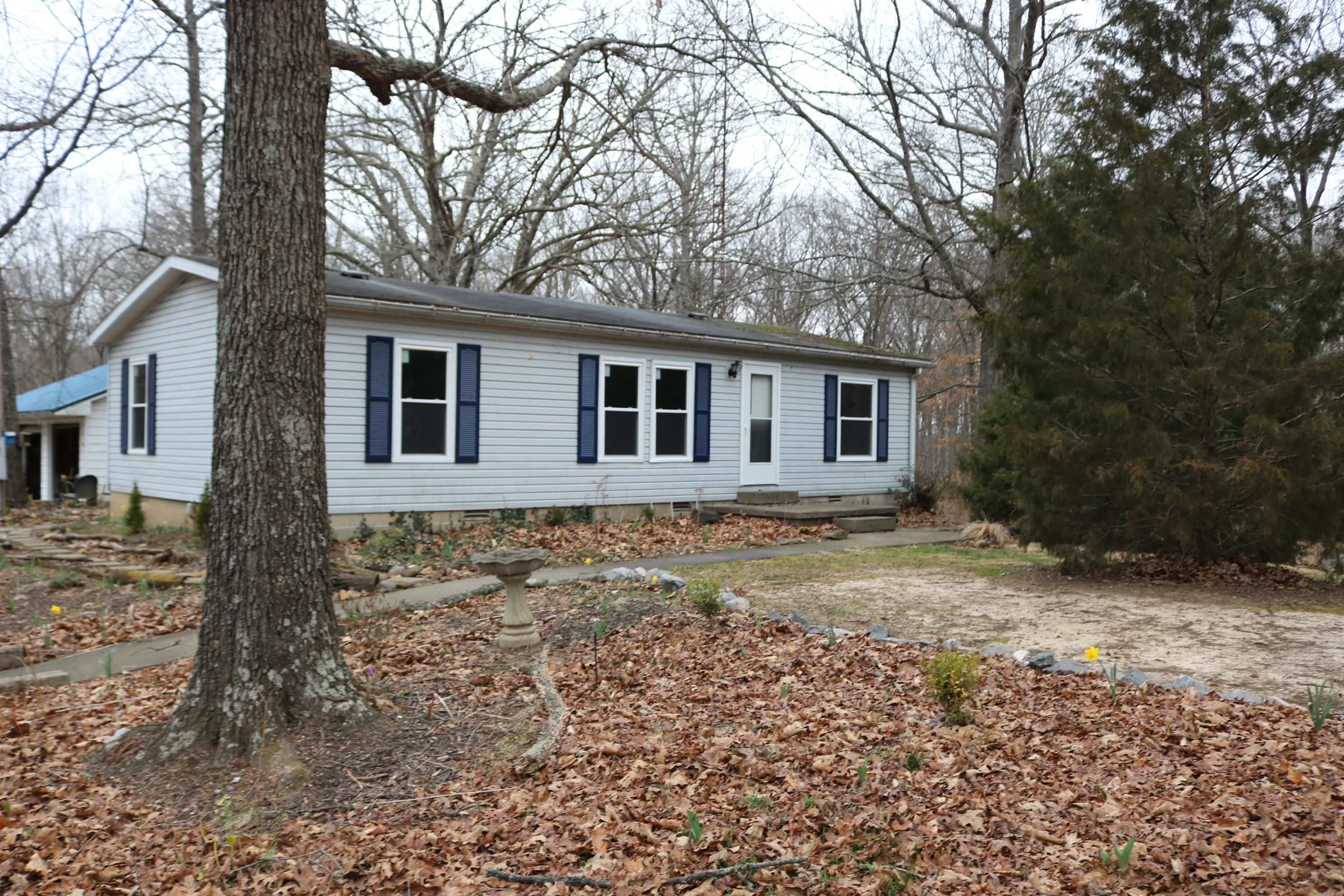 783 County Road 210E, Bluford, IL 62895 Land and Farm