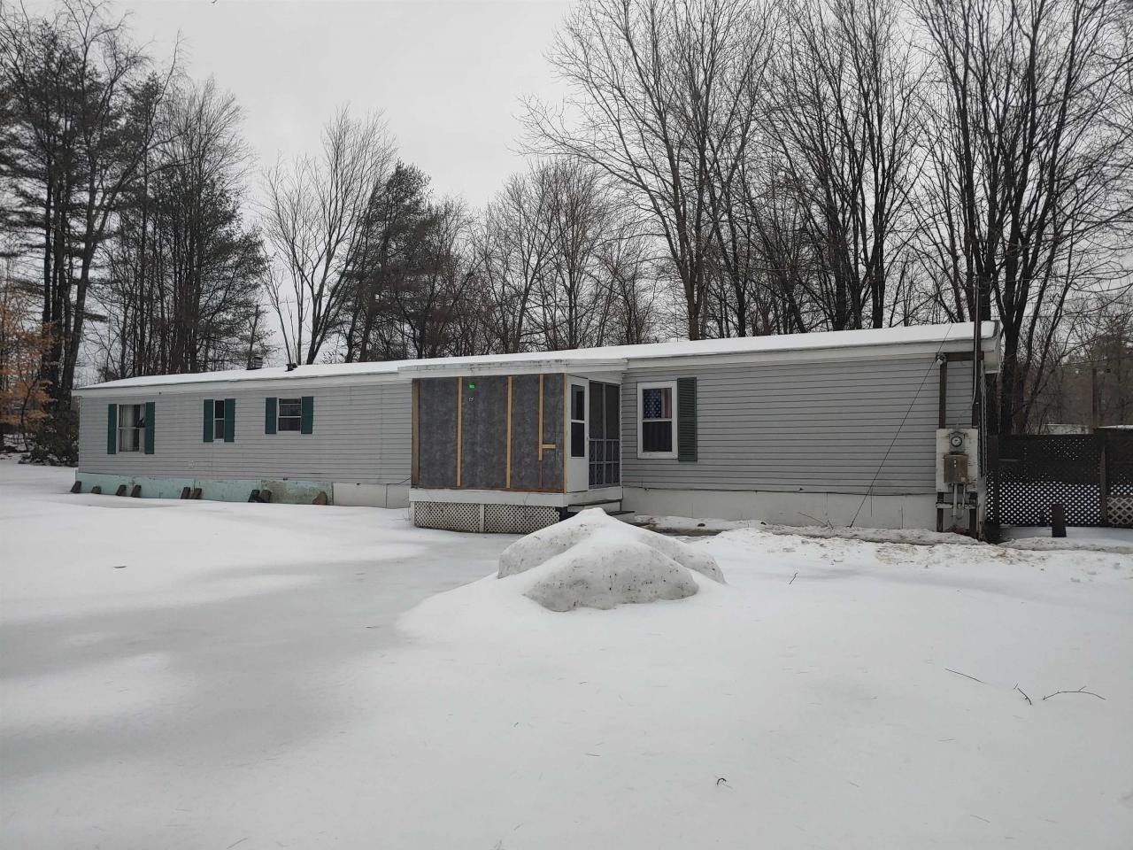 0.91 Acres, 53 Jenness Road, Epping, NH 03042 Land and Farm