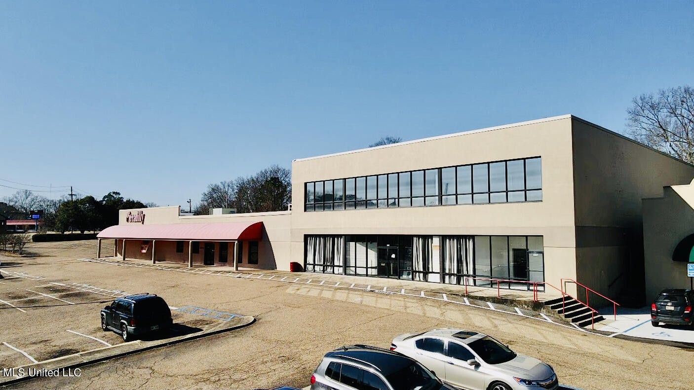 4.44 Acres, 4253 Robinson Road, Jackson, MS 39209 Land and Farm