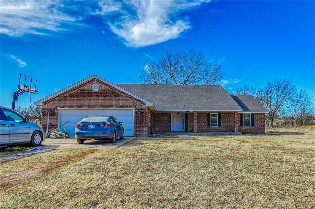 10 Acres, 11943 Signal Hill Avenue, Byars, OK 74831 Land and Farm